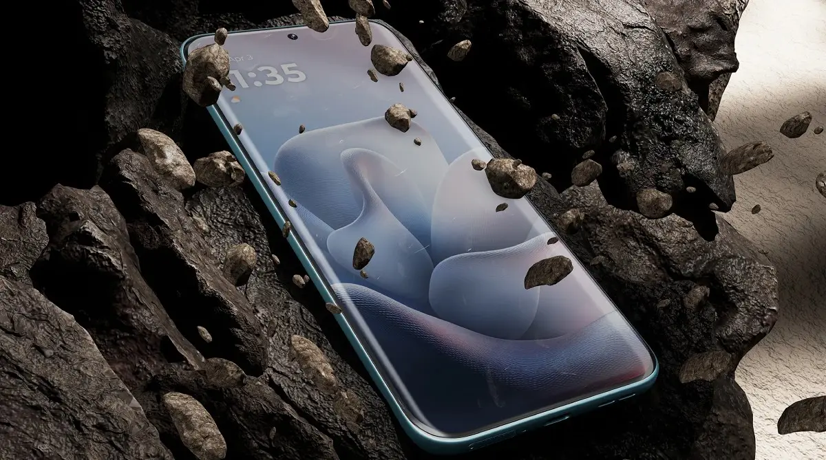 Das Moto Edge 70 Fusion ist IP68 und IP69 zertifiziert