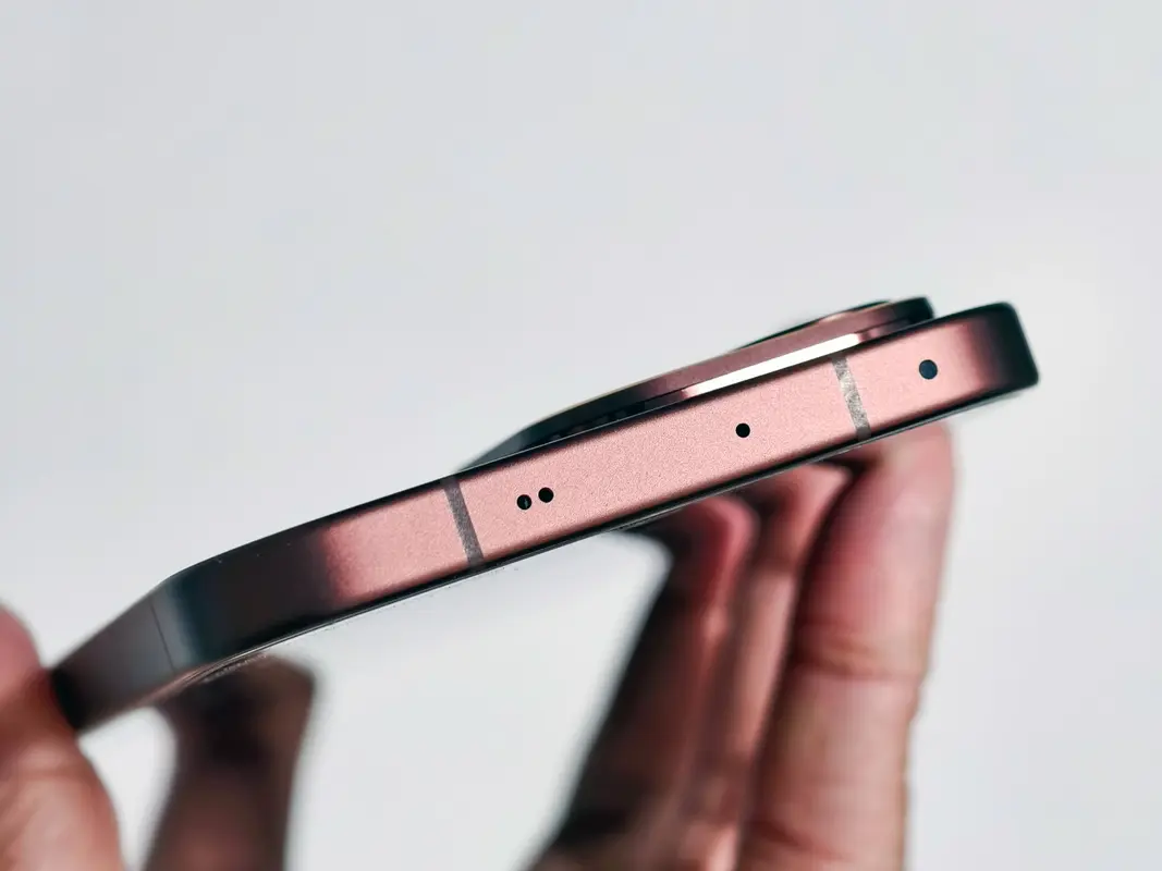 Anschlüsse und Steuerung