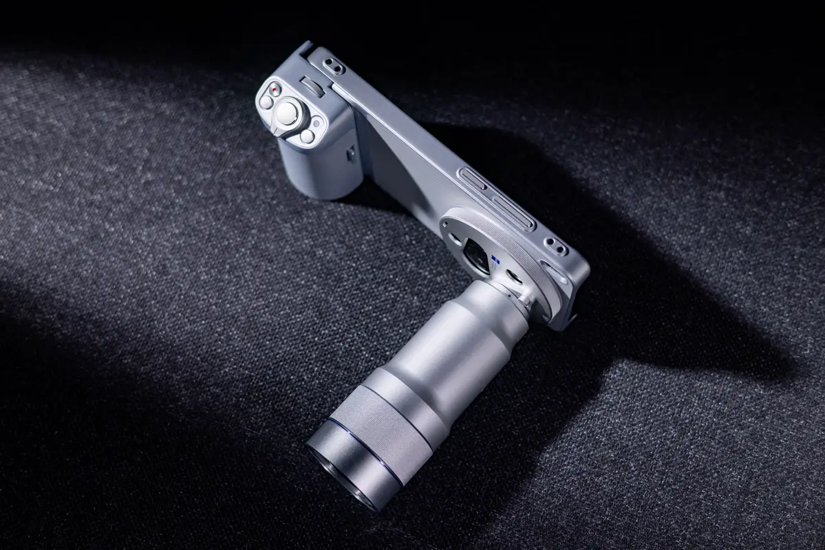 vivo X300 Ultra Vorschau auf dem MWC mit 400mm-Telekonverter